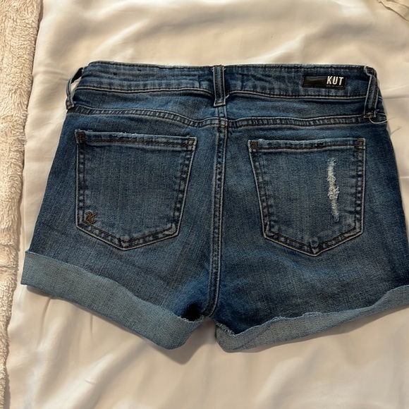 KUT from the cloth Madeline short - Picture 7 of 8